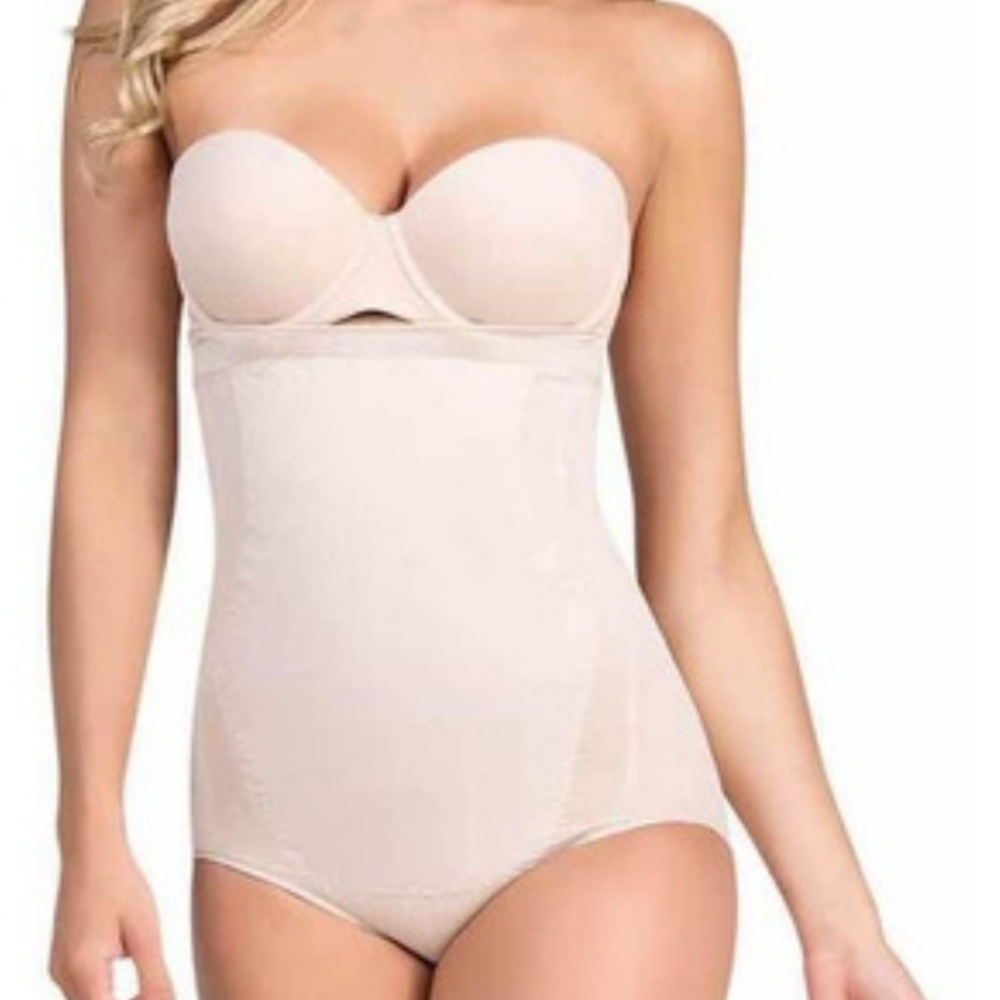 CYSM 1596 Girdle Size L Girdle Control Abdomen Small Nude Thong